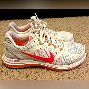 Nike Women’s shoe